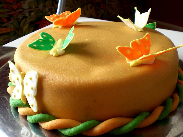 Cookbook of Colors: Weiss