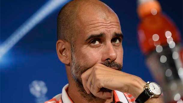 Rapper Travis Scott Reportedly Blasts Rihanna For Cheating On Him