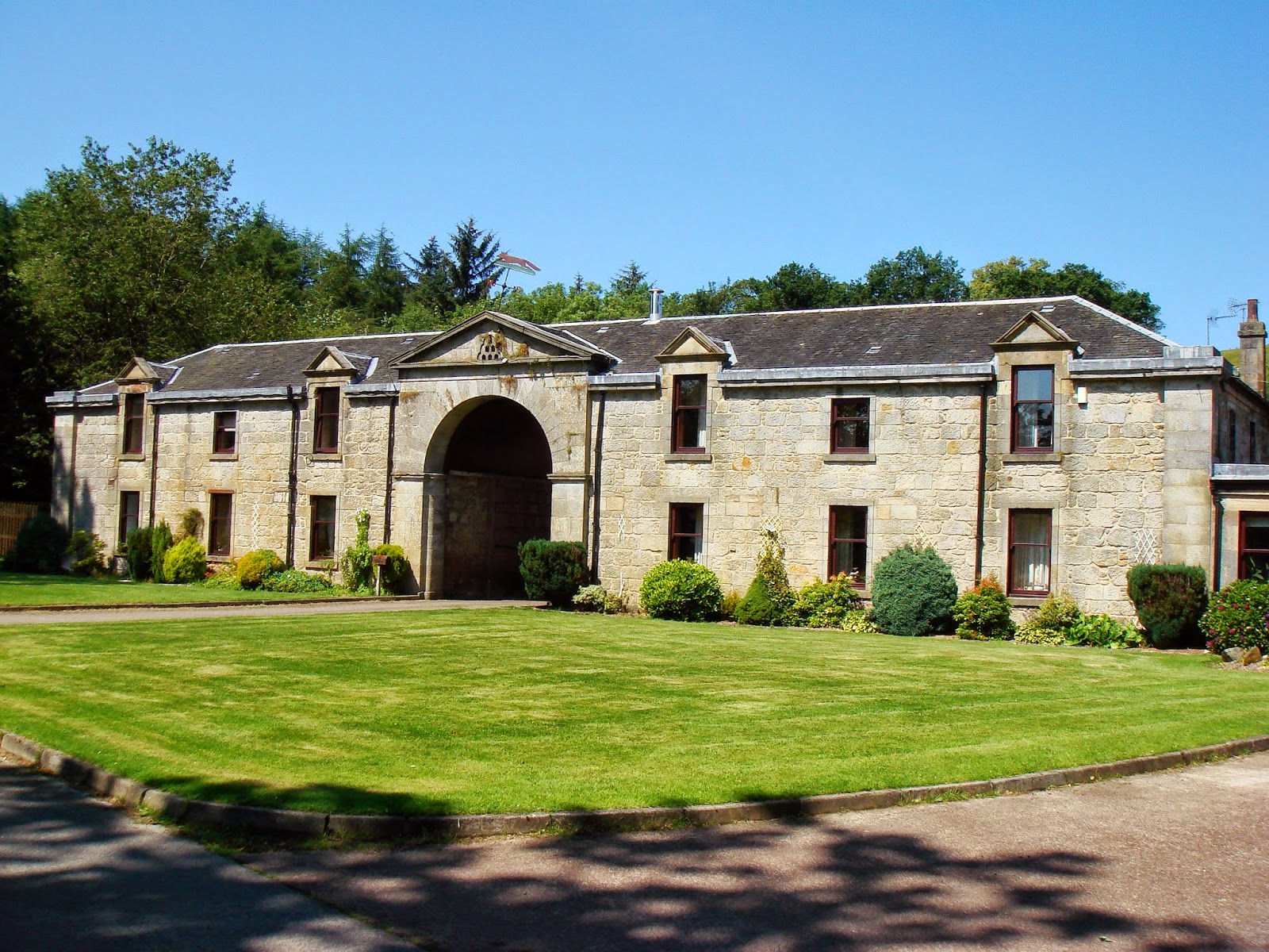 Cycling Meditations The Country Houses of Renfrewshire From Paisley