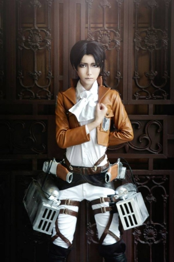 Attack On Titan Cosplay Pictures by King X Mon Attack+On+Titan+Cosplaya4