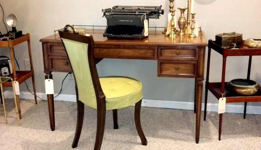Drexel Heritage Writing Desk Furniture