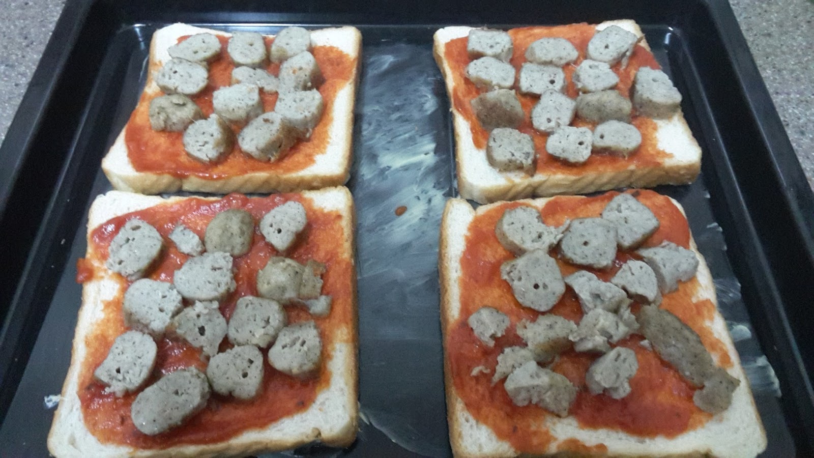 Sate Kebab Akmal Mini Pizza Guna Roti Gardenia Blog
