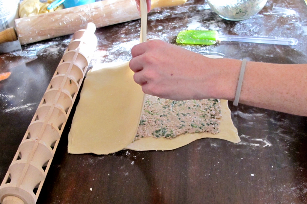 Cookin' for my Captain Ravioli Rolling Pin HOW TO USE