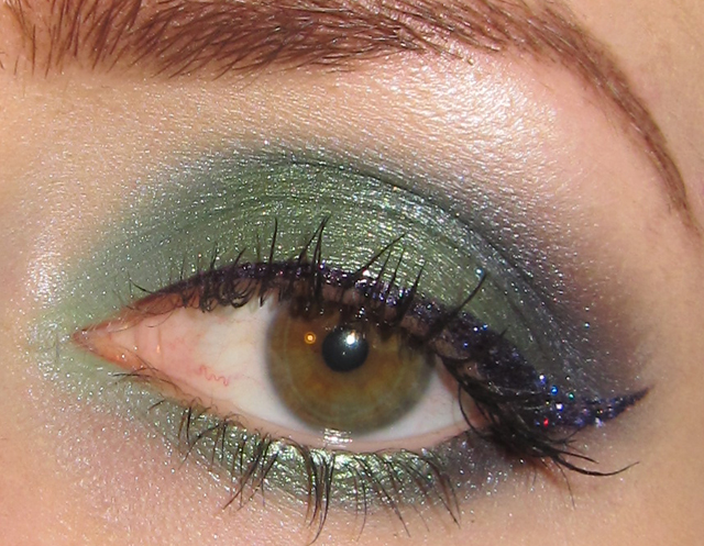 Glitter Is My Crack Green Eyeshadow Glitter Liner Makeup Tutorial