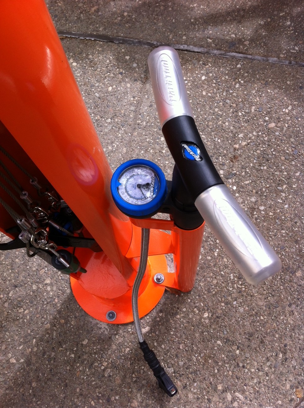 CALTECH BIKE LAB Check out the new Dero Fixit DIY Bike Repair Stand