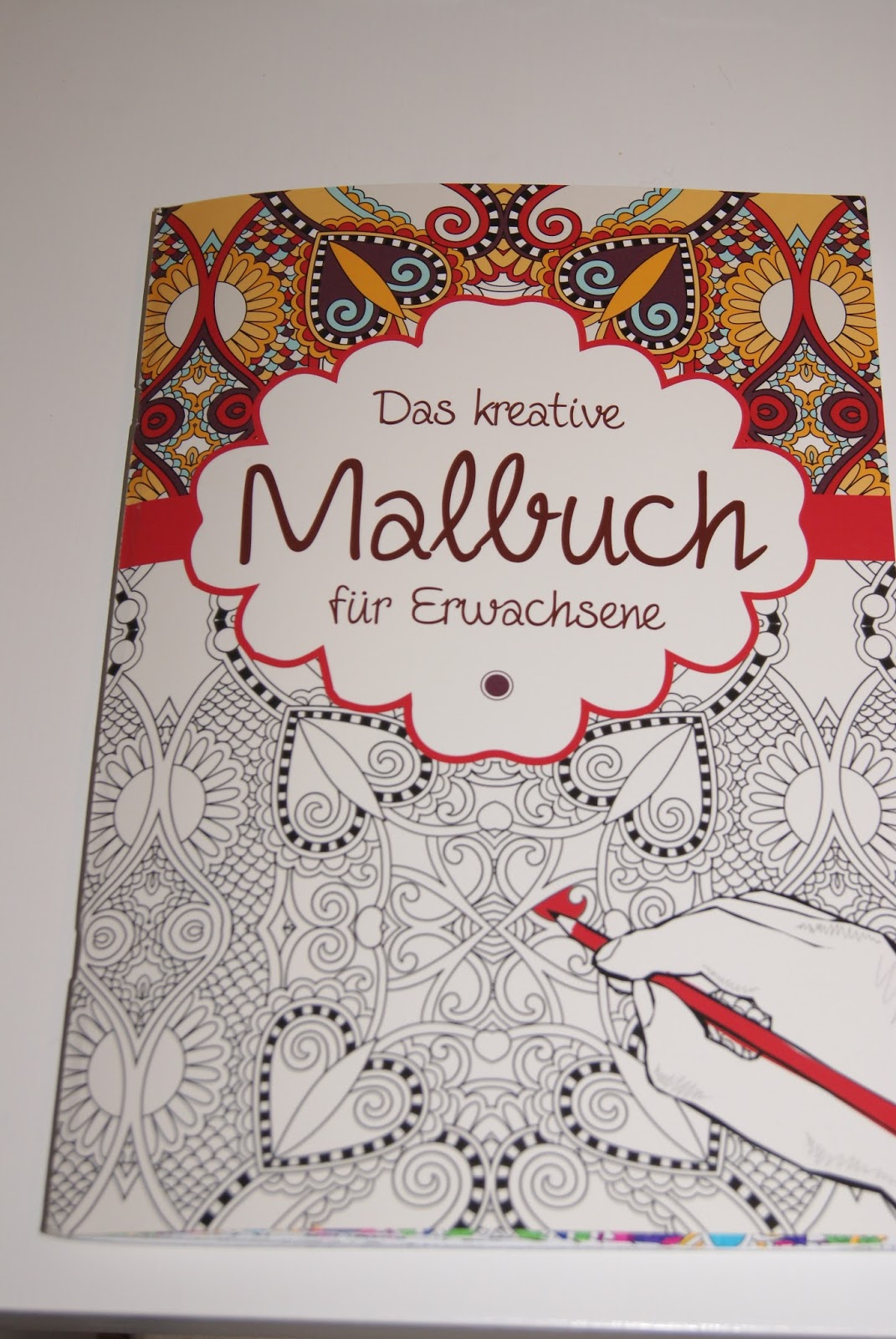 Leylas kleine Welt: Malbuch für Erwachsene