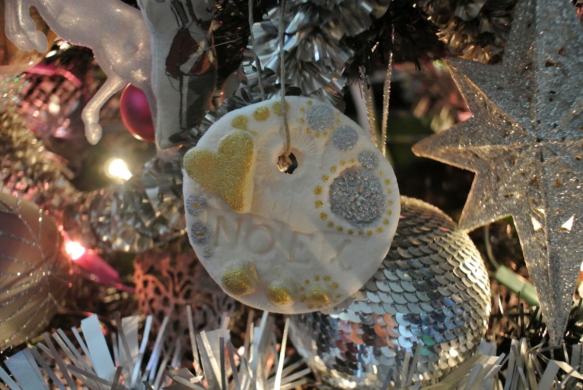 Décorations de Noël en pâte autodurcissante DIY - Lucky Sophie blog famille  voyage