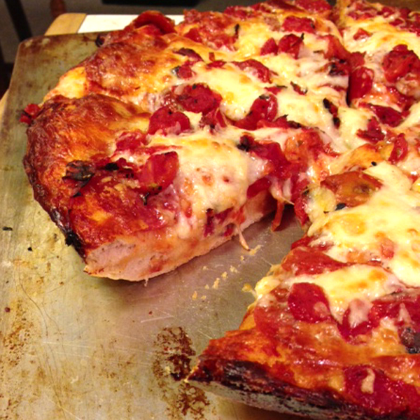 Food Pusher Deep Pan Pizza