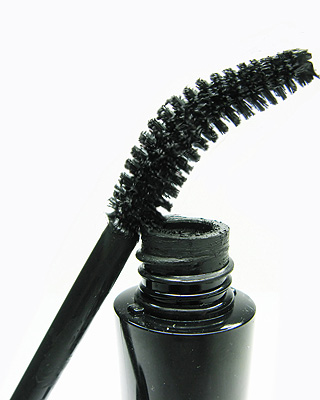 Daily glow photogallery mascara problems curved brush
