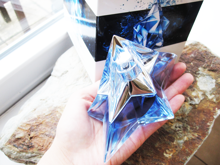 Thierry Mugler Angel Gravity Refillable Star Bottle review