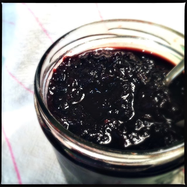 quelquechose: recipe: organic black cherry confiture (sugar-free!)