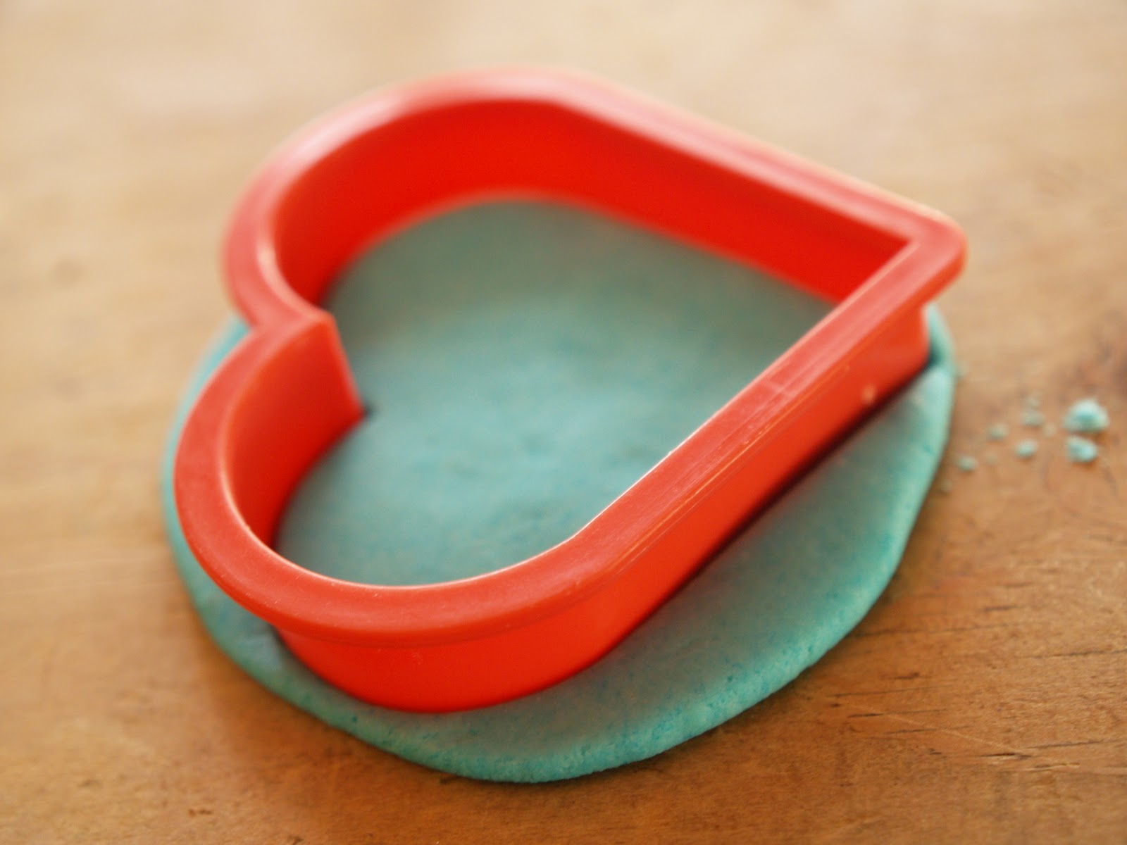 How to make Playdough Christmas Ornaments The Magic Onions