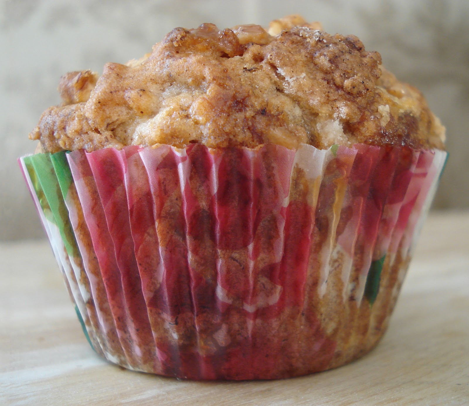 i love girl friday recipe 16 Banana Skor Bit Muffins
