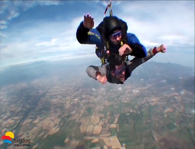 Empuria Brava "Salto en Tándem"