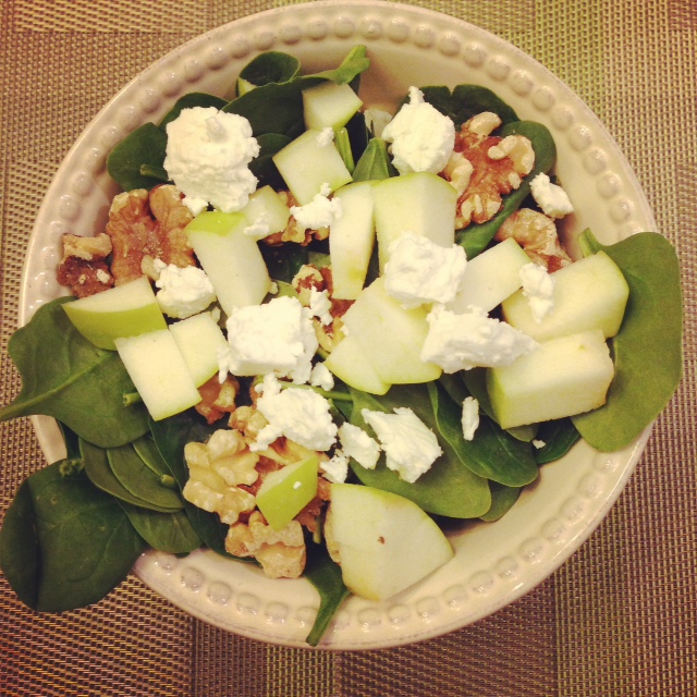 A Love Affair With Eyeliner Simple Springtime Salad Recipe