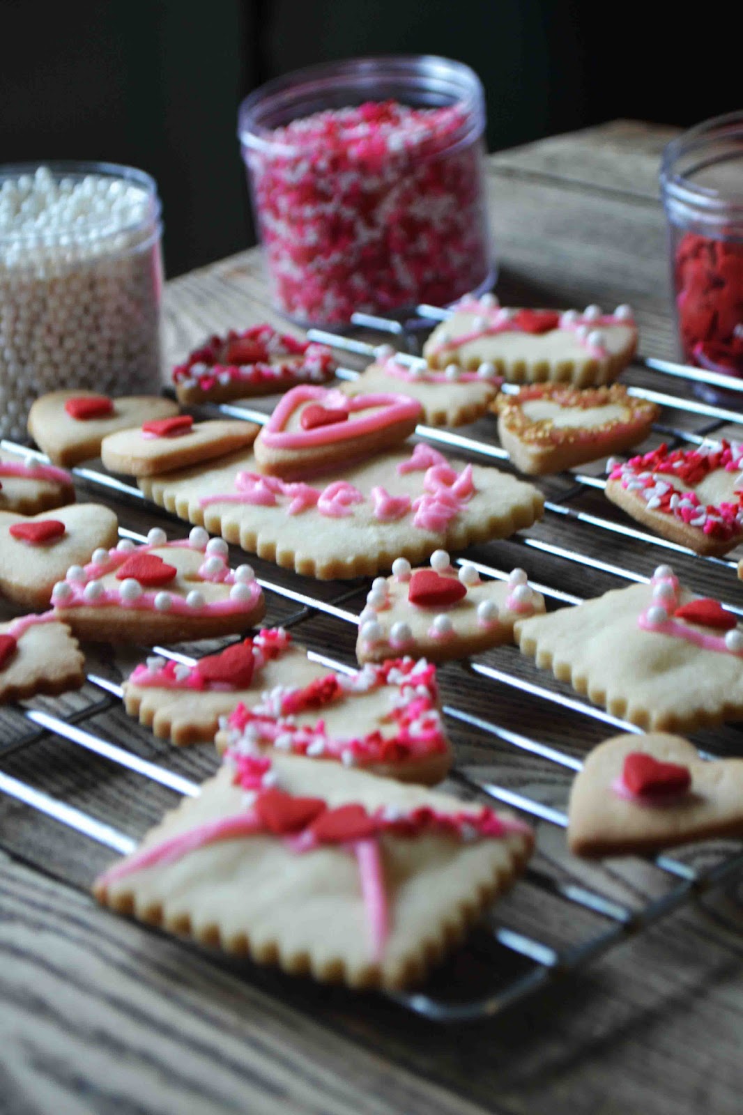 Bakeaholic Mama Valentine Butter Cookies and a King Arthur Flour Giveaway