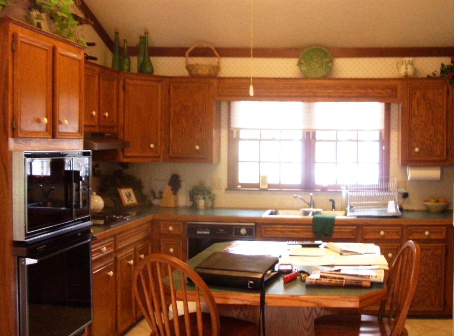 How To Update A Kitchen On A Budget 6 Tips And Photos For