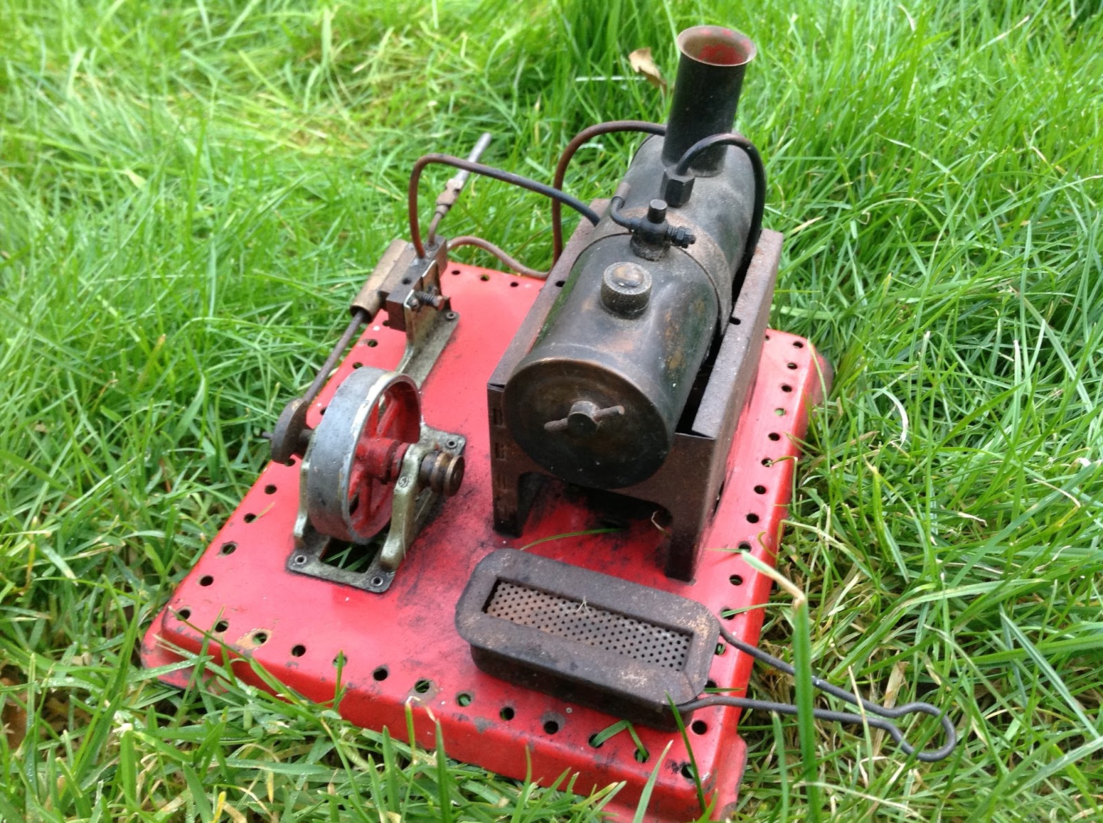 [Before and After] Mamod SE2a Steam Engine Restoration