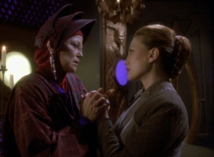 kai winn on star trek deep space nine kai winn on star trek deep space nine