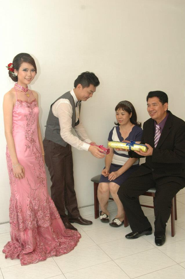 We were all made beautifully: Modern Chinese Indonesian Wedding Culture We were all made beautifully: Modern Chinese Indonesian Wedding Culture