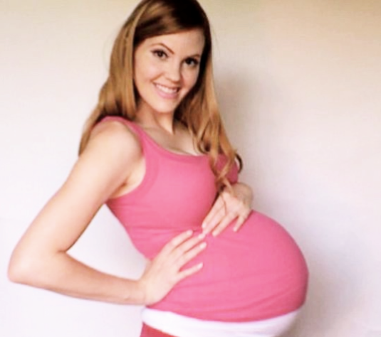 Karen Alloy Pregnant Breastfeeding