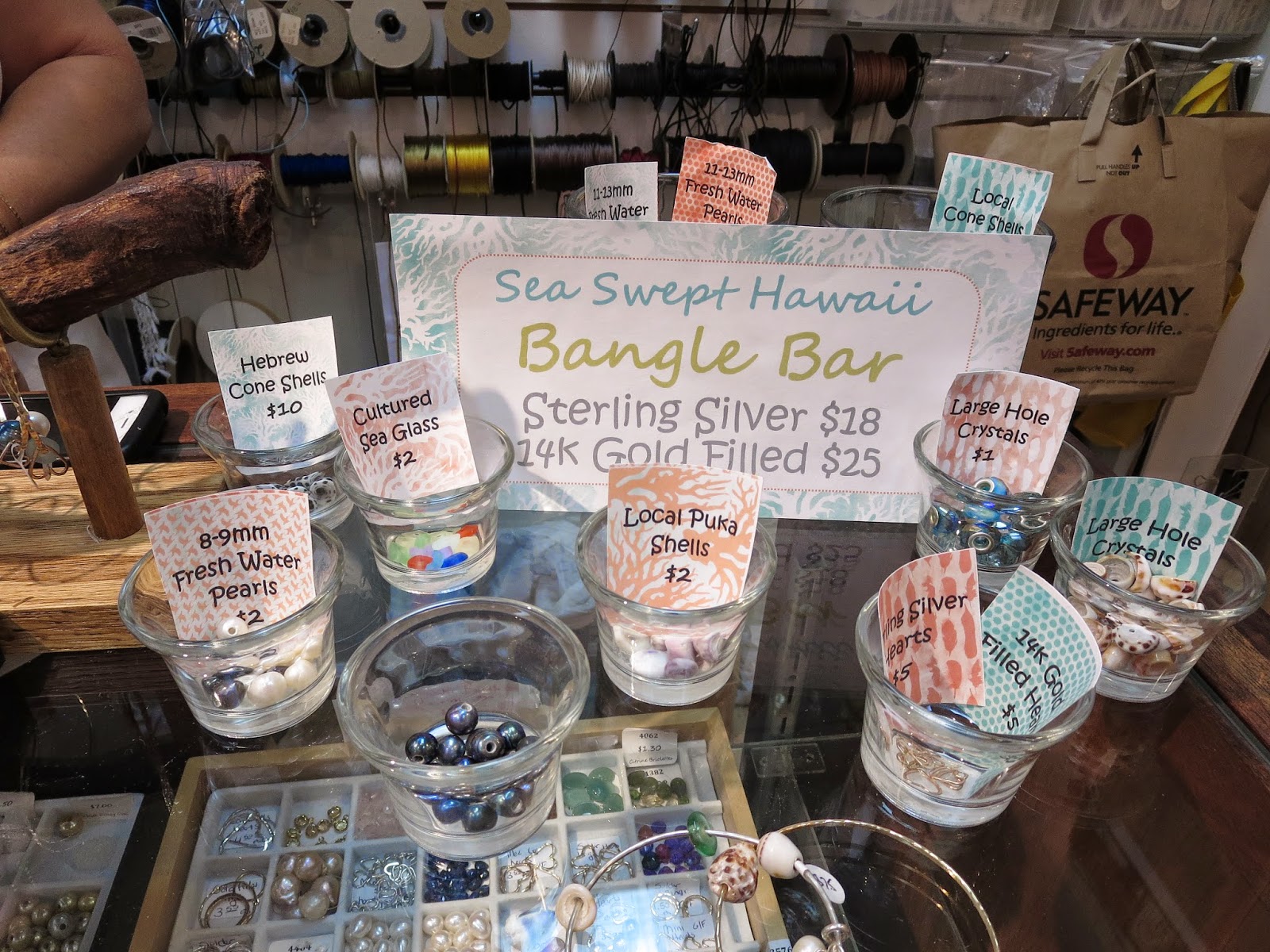 The Born to Shop Traveler Shopping Kona, Hawaii