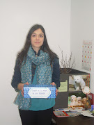 Caja en la recepción del albergue Pensión Porto Santiago de Portomarin. (sl )