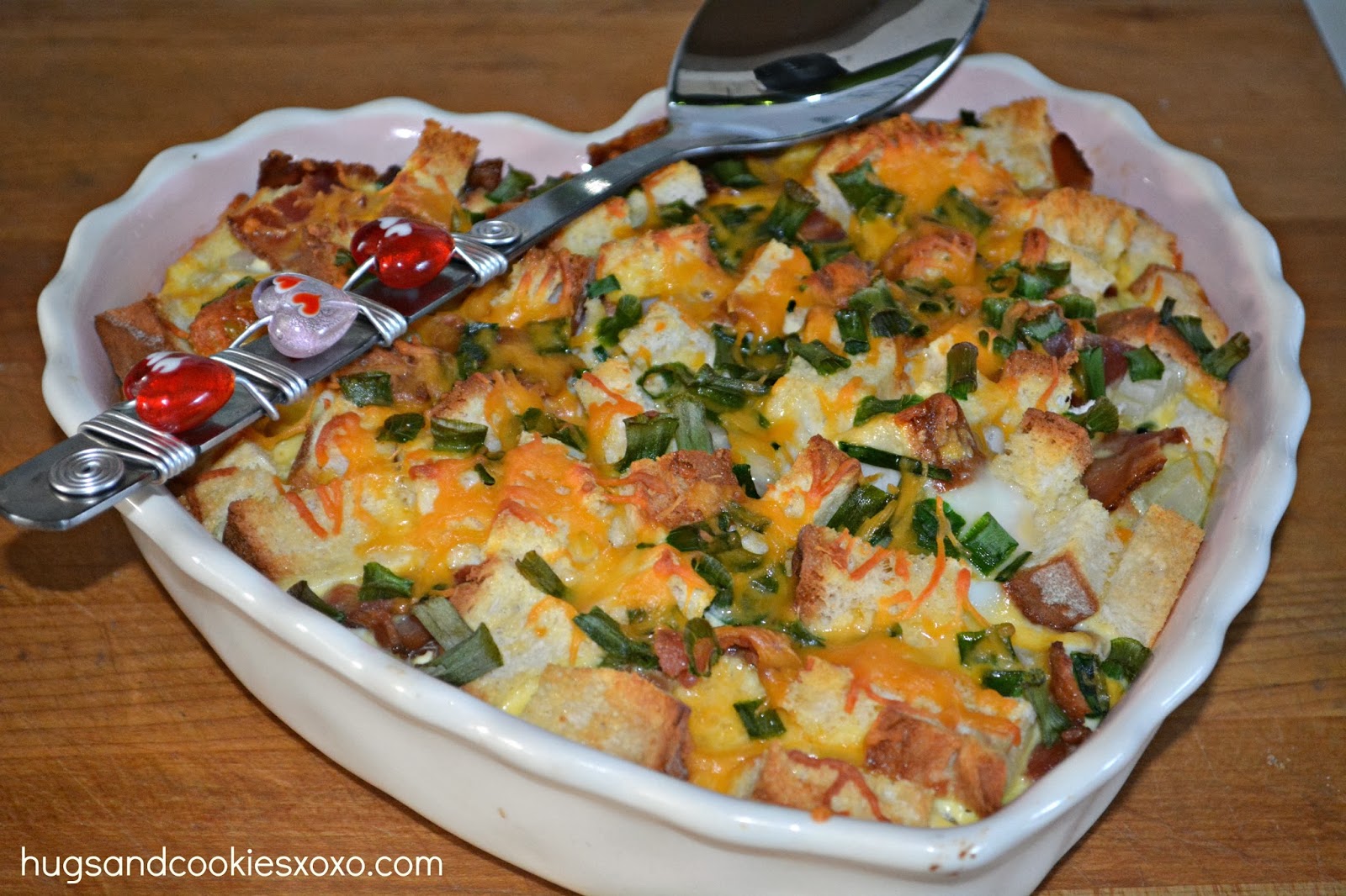 BACON, EGG & CHEESE BREAKFAST CASSEROLE Hugs and Cookies XOXO