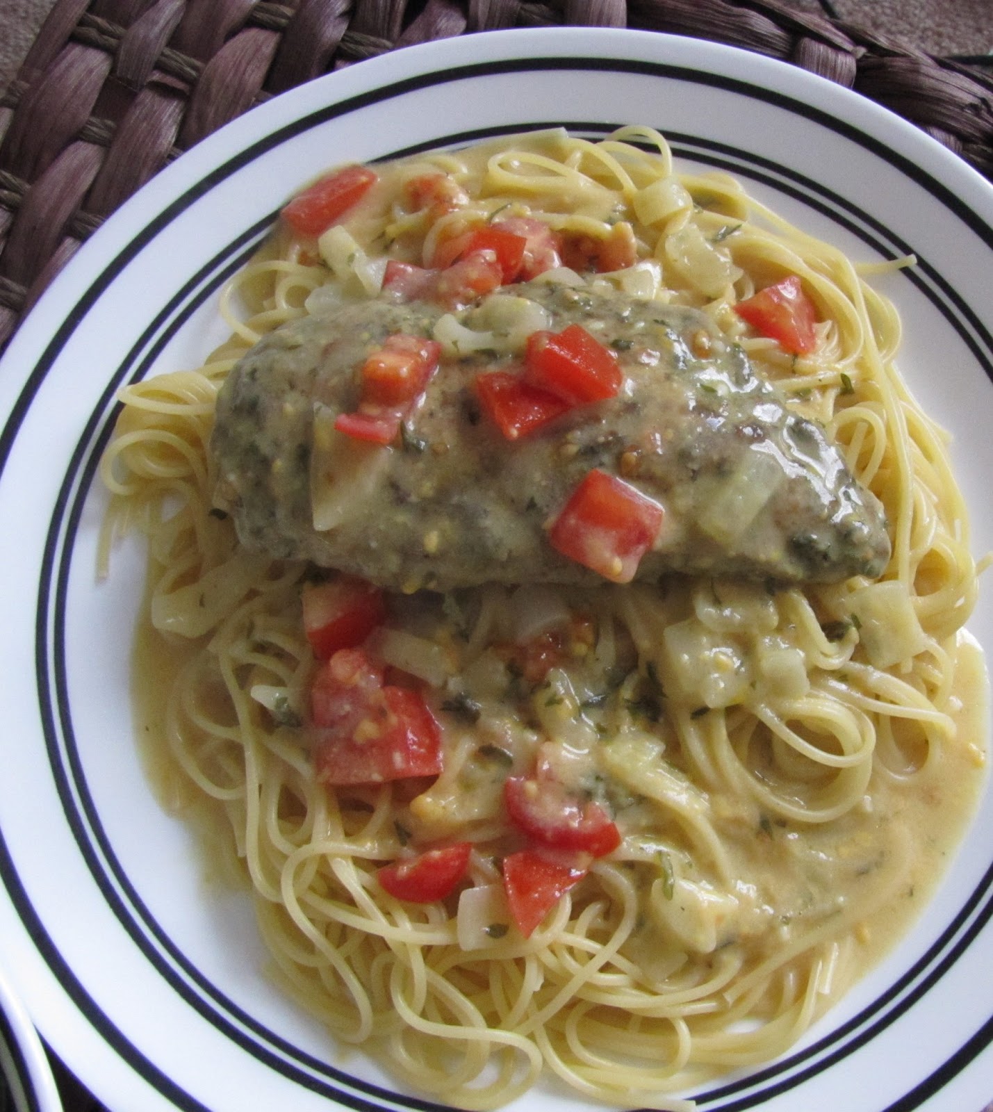 A'lil Country Sugar Pesto Chicken Casserole