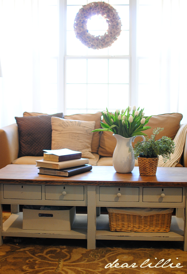 Dear Lillie Coffee Table Step by Step