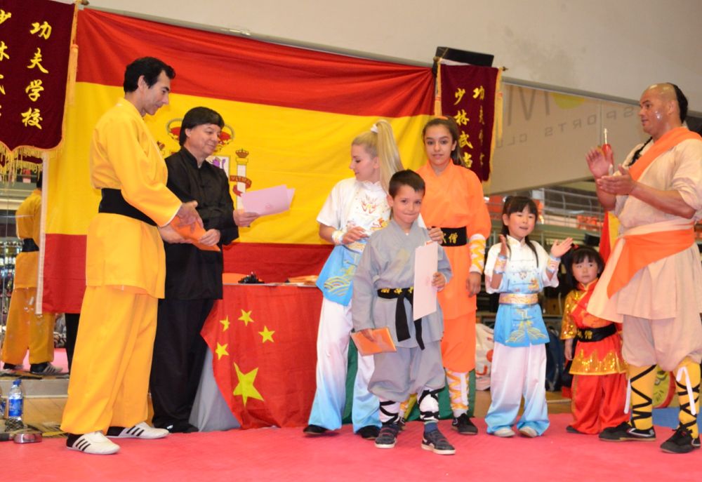 Cursos y Clases de Artes Marciales Niñas y Niños - Infantil Kung-Fu ; Tlf 626 992 139. Infórmate