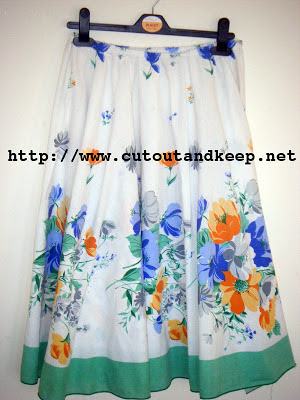 Free 1950's Sewing Pattern - A Circle Skirt Made From A Tablecloth Free 1950's Sewing Pattern - A Circle Skirt Made From A Tablecloth