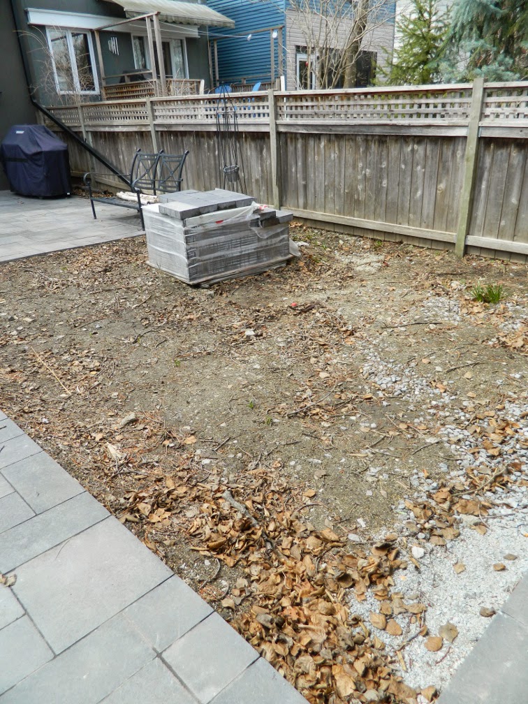 Greektown Toronto garden design before by Paul Jung Gardening Services Greektown Toronto garden design before by Paul Jung Gardening Services