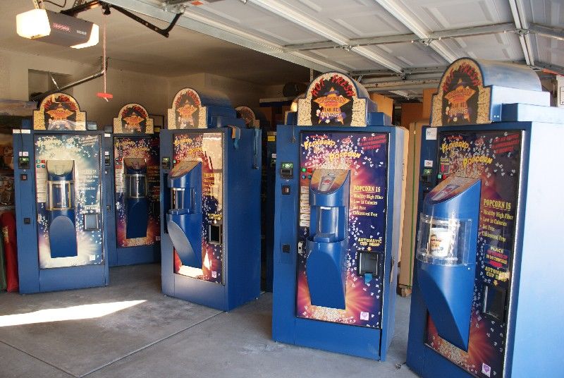 Hollywood Popcorn Vending Machines