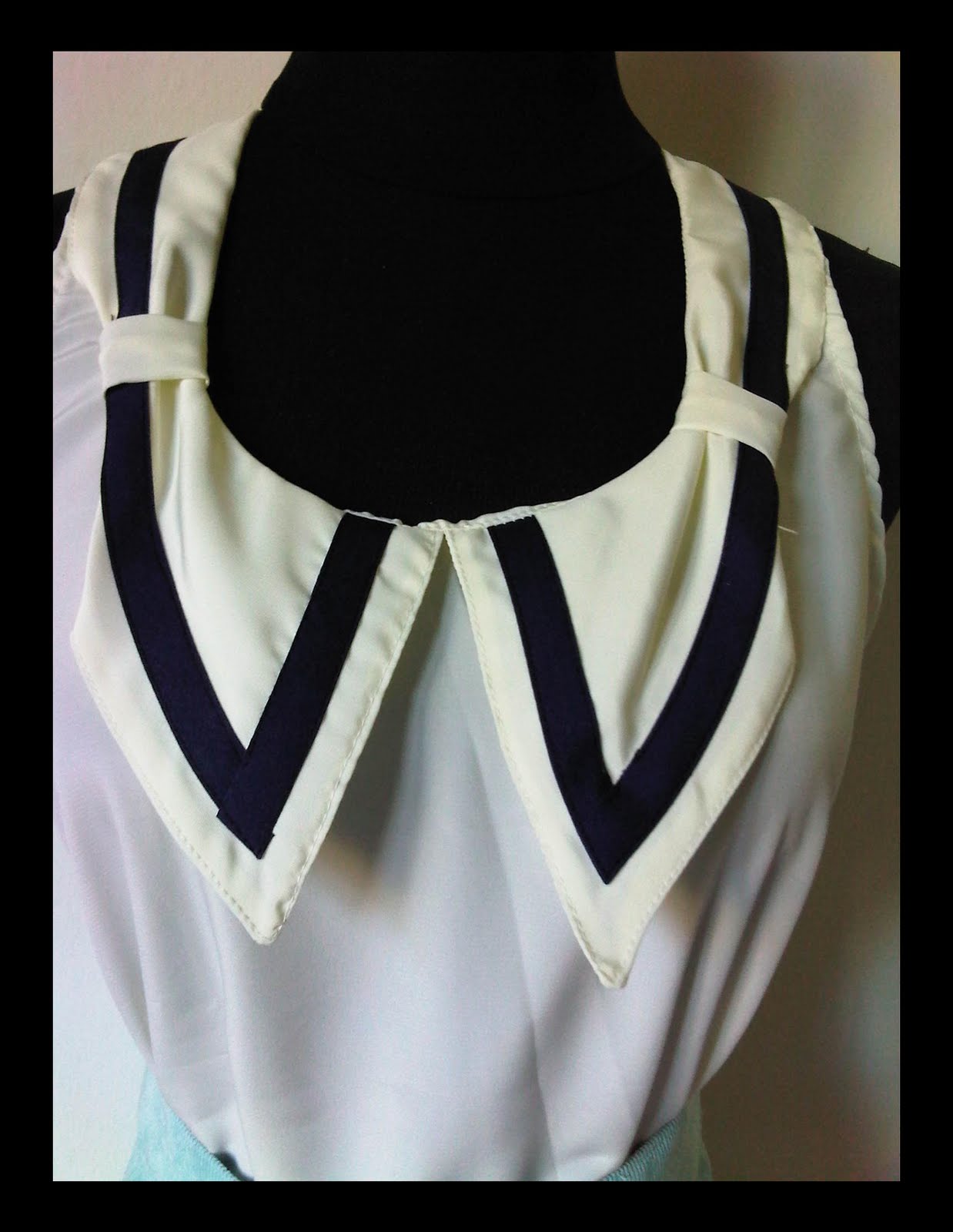 Huckleberry Finn sailor collar sleeveless top