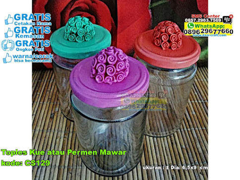 Toples Kue Atau Permen Mawar