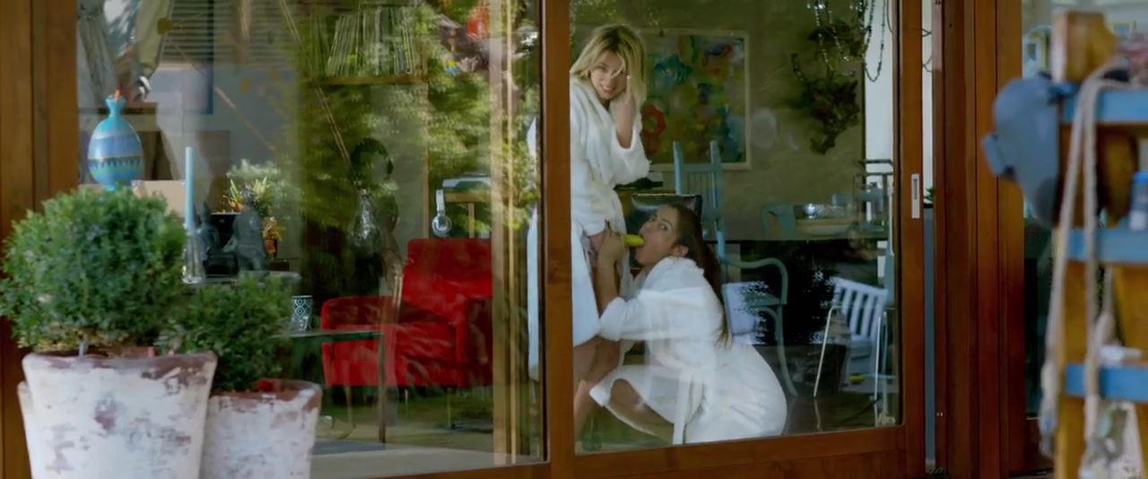 Wisma Cinema: Knock Knock (2015)