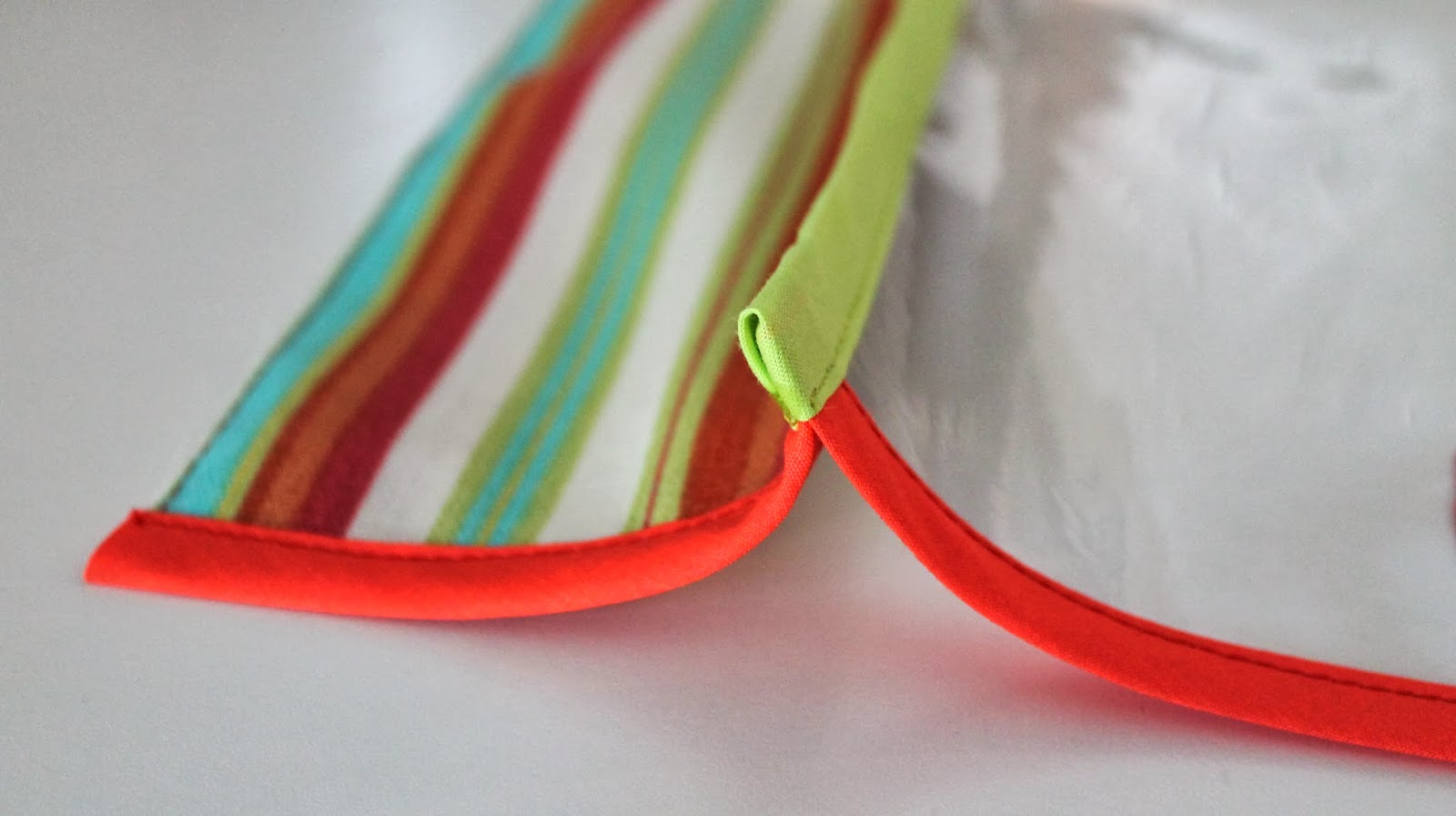 The Inspired Wren TUTORIAL Vinyl Lunch Bag