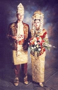 Sky Fly: Kalimantan Selatan - “Tarian Adat, Rumah Adat ...