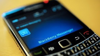 Layanan Baru Blackberry: BBM Money