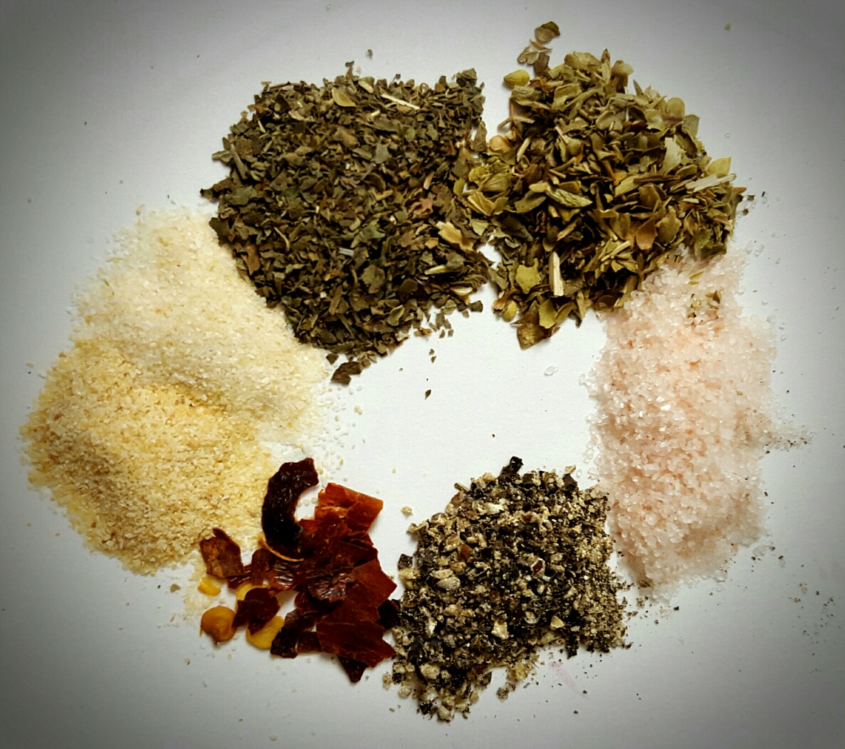 Healthy YUME! Simply Tangy Balsamic Vinaigrette (Whole30 approved!)