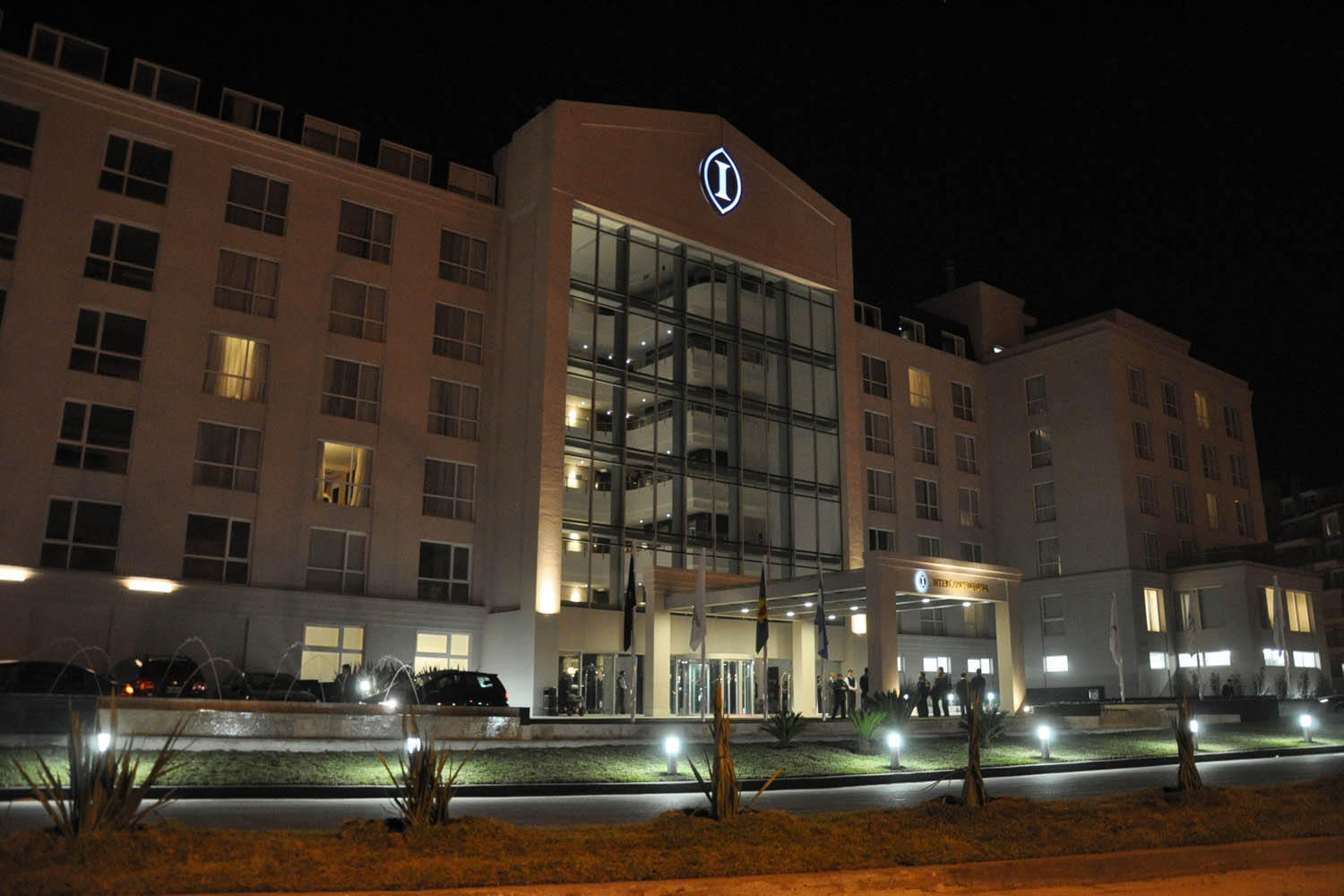 HOTEL IMPORTANTE hotel importante: