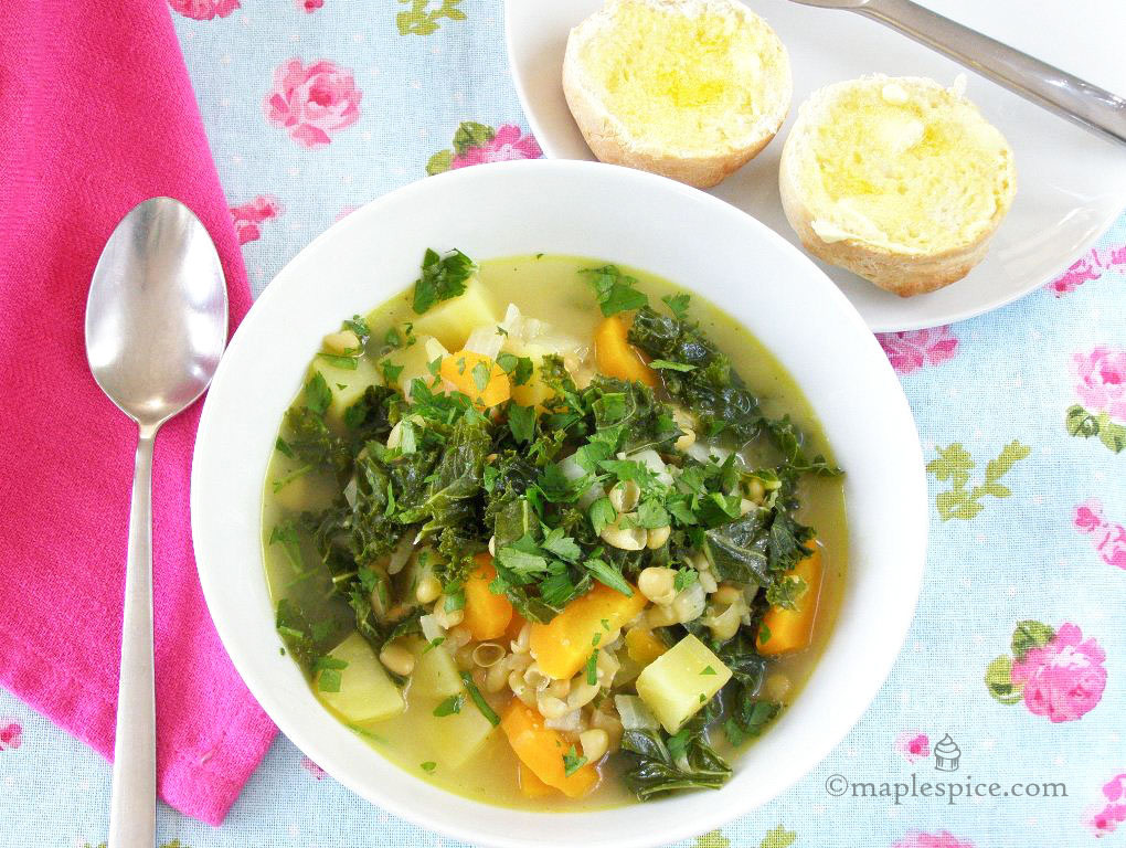 maple•spice Kale and Flageolet Bean Stew