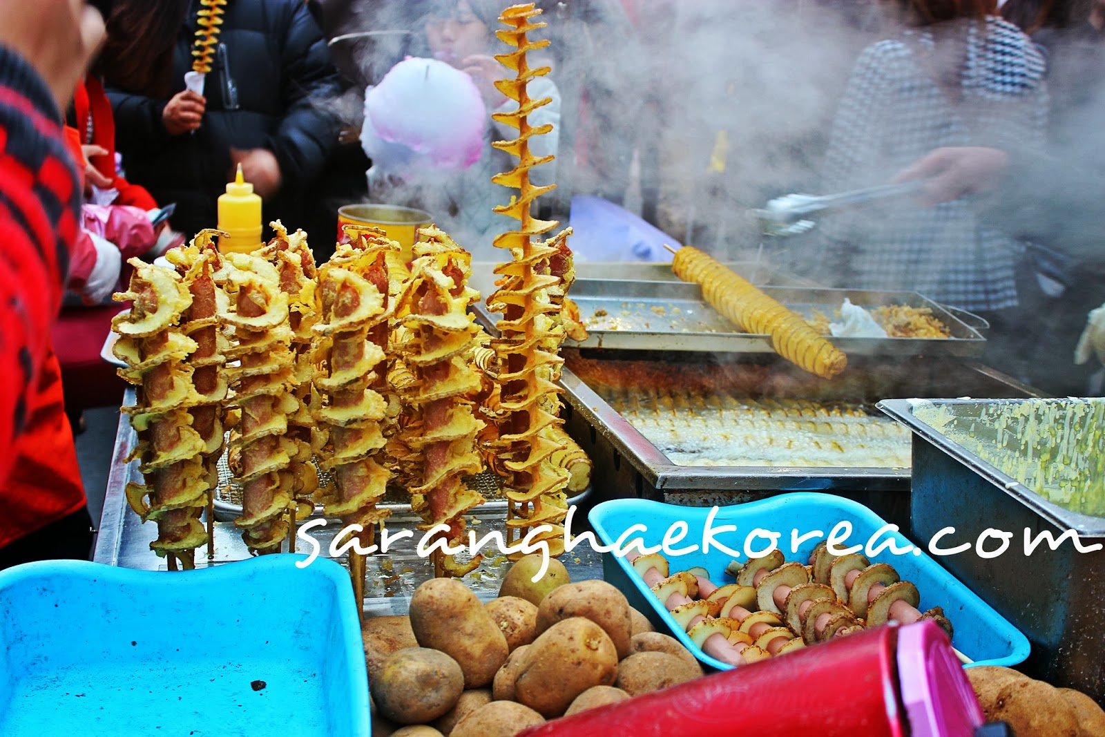 8 Must Try Korean Street Food in Myeong-dong (명동) - Saranghae Korea