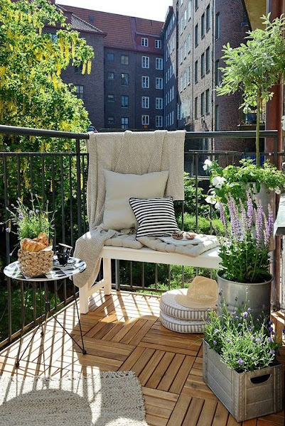 Cómo aprovechar un balcón 'mediano-pequeño' | Decoración