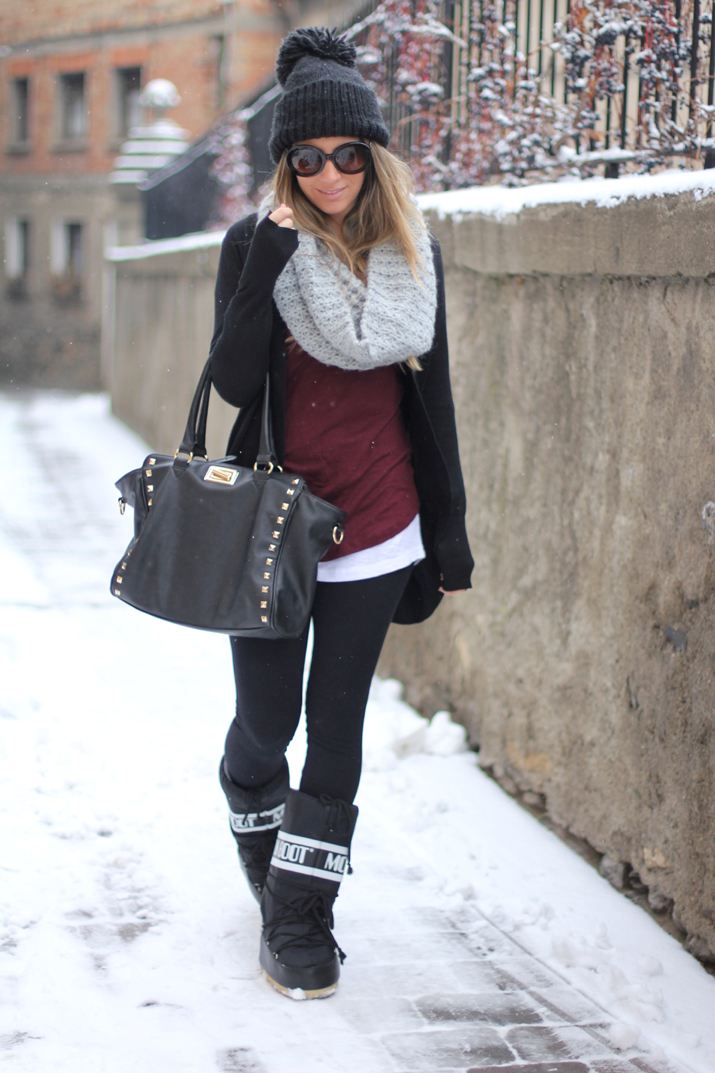 MOON BOOTS OUTFIT