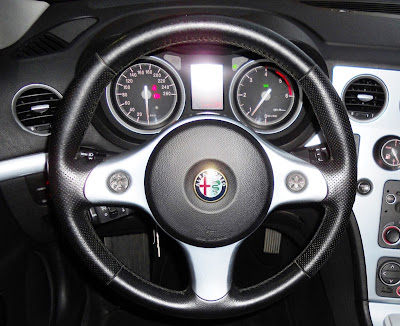 Otomobil Test Garajı: Alfa Romeo 159 1.9 JTDm Distinctive Plus Q-Tronic
