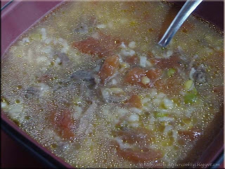 hearty beef and tomato soup
