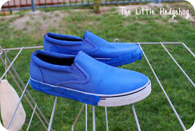 the little hedgehog: Dyeing Canvas Shoes