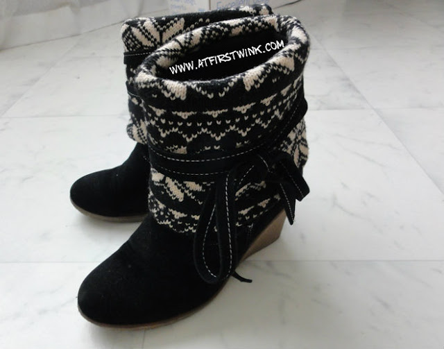 Winter boots with wool winter print